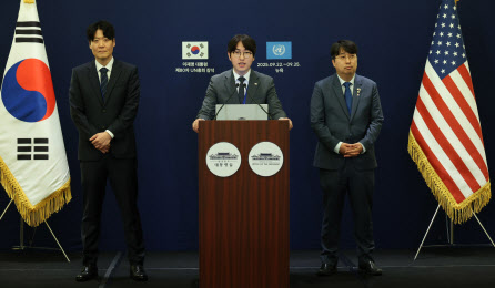 김우창 국가AI정책비서관, 하정우 AI미래기획수석 브리핑, 더불어민주당 차지호 의원 (연합뉴스)